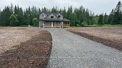 1005 Holly Meadow Court, Lake of Bays, ON P1H 0K1