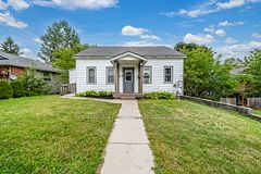 23 Miller Street, Parry Sound, ON P2A 1S9
