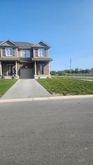 4 Sycamore Street, Welland, ON L3C 0H8