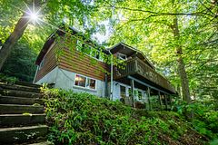 1032 Cliffdene Drive, Lake of Bays, ON P0A 1H0