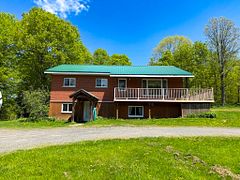 690 Hurdville Road, McKellar, ON P2A 2W7