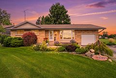 6453 Townline Road, West Lincoln, ON L0R 2A0