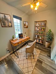 717 Activa Avenue, Kitchener, ON N2E 4E1