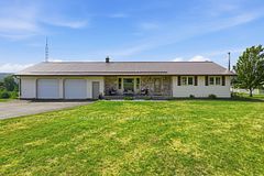 967 Frankford-Stirling Road, Quinte West, ON K0K 2C0