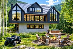 242 Arrowhead Road 16, Blue Mountains, ON L9Y 0S1