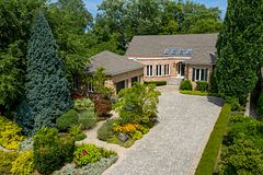 451 GAGE Street, Niagara-on-the-Lake, ON L0S 1J0