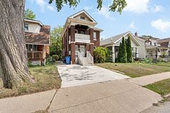 374 Josephine Avenue, Windsor, ON N9B 2L1