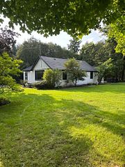 1847 Hwy 3, Norfolk, ON N4B 2W6