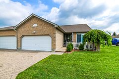 861 Shelborne Street 29, London South, ON N5Z 5C5