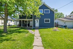 54 Chestnut Street E, St. Catharines, ON L2T 1H1