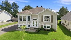 78 Hickory Street, South Stormont, ON K0C 1M0