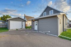 81 BANK Street S, Renfrew, ON K7V 2E7