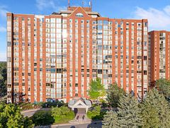 2759 Carousel Crescent 501, Blossom Park - Airport and Area, ON K1T 2N5