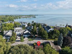 8 Lakeside Drive, St. Catharines, ON L2M 1P2