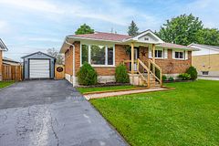 188 Queen Street, North Middlesex, ON N0M 1A0