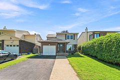 1380 Pebble Road, Hunt Club - South Keys and Area, ON K1V 0K2
