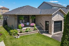 39 Springdale Drive, Kawartha Lakes, ON K9V 0J4