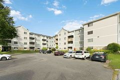 212 Viewmount Drive 210, Cityview - Parkwoods Hills - Rideau Shore, ON K2E 7X2