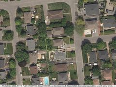 944 Eve Street, Overbrook - Castleheights and Area, ON K1K 3R4