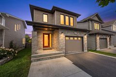 1660 CRIMSON Crescent, Kingston, ON K7P 0H5