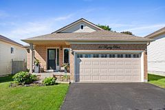 44 Rapley Boulevard, Port Hope, ON L1A 4J9