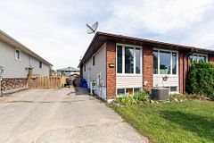 23 Harris Drive, North Bay, ON P1A 3Z1