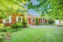 4090 Hillcrest Street, Perth East, ON N0K 1L0