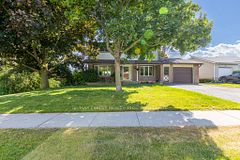 1043 Lincoln Drive, Kingston, ON K7M 4Z3