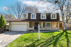 31 Foxcroft Crescent, London South, ON N6K 3A3