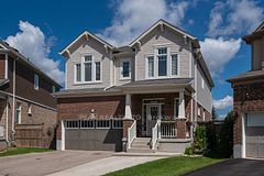 330 Grovehill Crescent, Kitchener, ON N2R 0K2