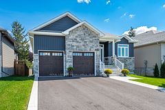 620 Graceland Avenue, Kingston, ON K7M 7P7