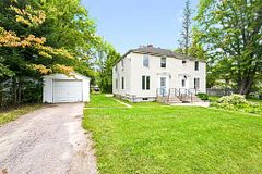 18 IBERVILLE Street, Deep River, ON K0J 1P0
