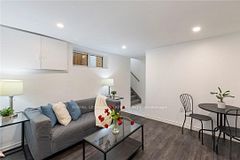 7 Purdy Crescent 2, Hamilton, ON L9A 3B4