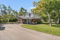 137 Reid Street, Kawartha Lakes, ON K0M 1A0