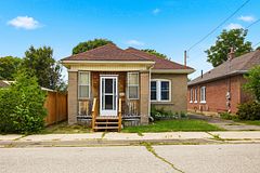 26 Maitland Street, Brantford, ON N3S 6K8