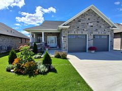 1080 Kincaid Street W, North Perth, ON N4W 0J8