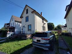 4768 Saint Lawrence Avenue, Niagara Falls, ON L2E 3X9
