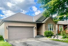 13 Fieldcrest Avenue, Barrhaven, ON K2J 4W7