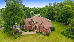 50 Marchvale Drive, Kanata, ON K2W 1C2
