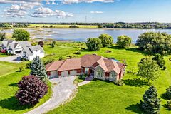 19305 Loyalist Parkway, Prince Edward County, ON K0K 1T0