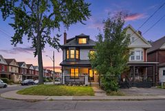 106 BARNESDALE Avenue N, Hamilton, ON L8L 6S5