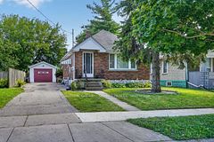 1295 York Street, London East, ON N5W 2V5
