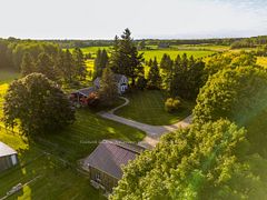 1926 Gore Road, Puslinch, ON N0B 2J0