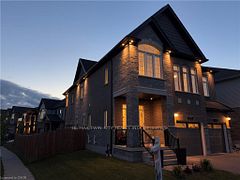 719 Wood Lily Street, Waterloo, ON N2V 0G1