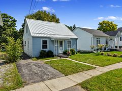 178 Stuart Street, Cobourg, ON K9A 2Y2