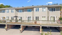 1137 Chimney Hill Way, Beacon Hill North - South and Area, ON K1J 8Z7
