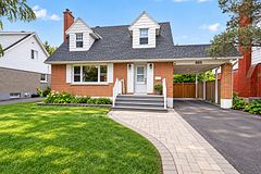869 Chapman Boulevard, Elmvale Acres and Area, ON K1G 1V1