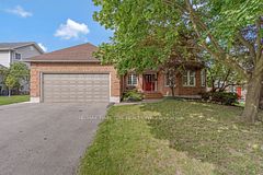 372 Gatestone Boulevard, Waterloo, ON N2T 2J6