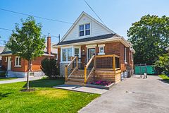 239 Rosewood Road, Hamilton, ON L8K 3J5