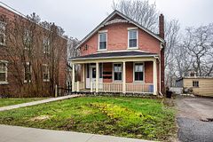 221 Walton Street, Port Hope, ON L1A 1P1